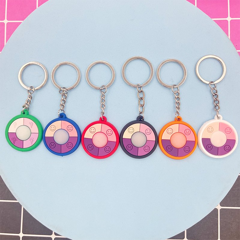 Outdoor UV Tester Band keychain Ultraviolet Rays Sensor Indicator Detector Color Changing keychain