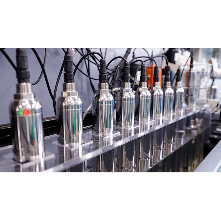 Online 10 In 1 Multiparameter Water Quality Analyzer Tester PH ORP Conductivity Chlorine COD Turbidity Sensor Probe