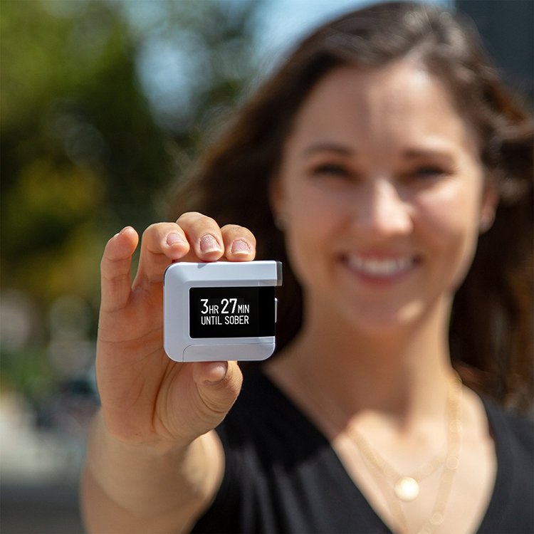 Professional-Grade Accuracy C8 Breathalyzer