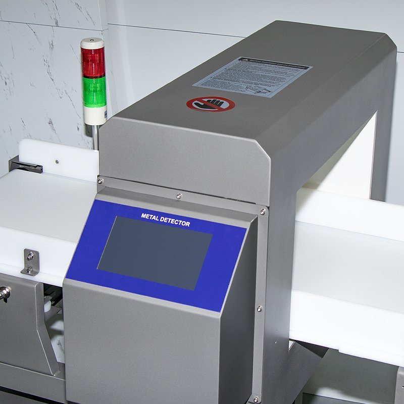 Customized High-precision Conveyor Type Metal detector Meat Candy Dessert Factory Special Food Metal detector Machine