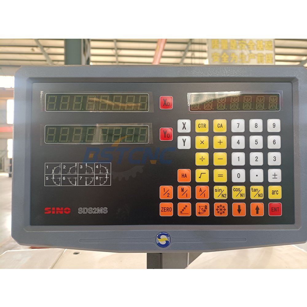 High Rigidity C6136 C6136D Manual Bench Lathe Precision Horizontal Conventional Lathe for Medium Duty Machining