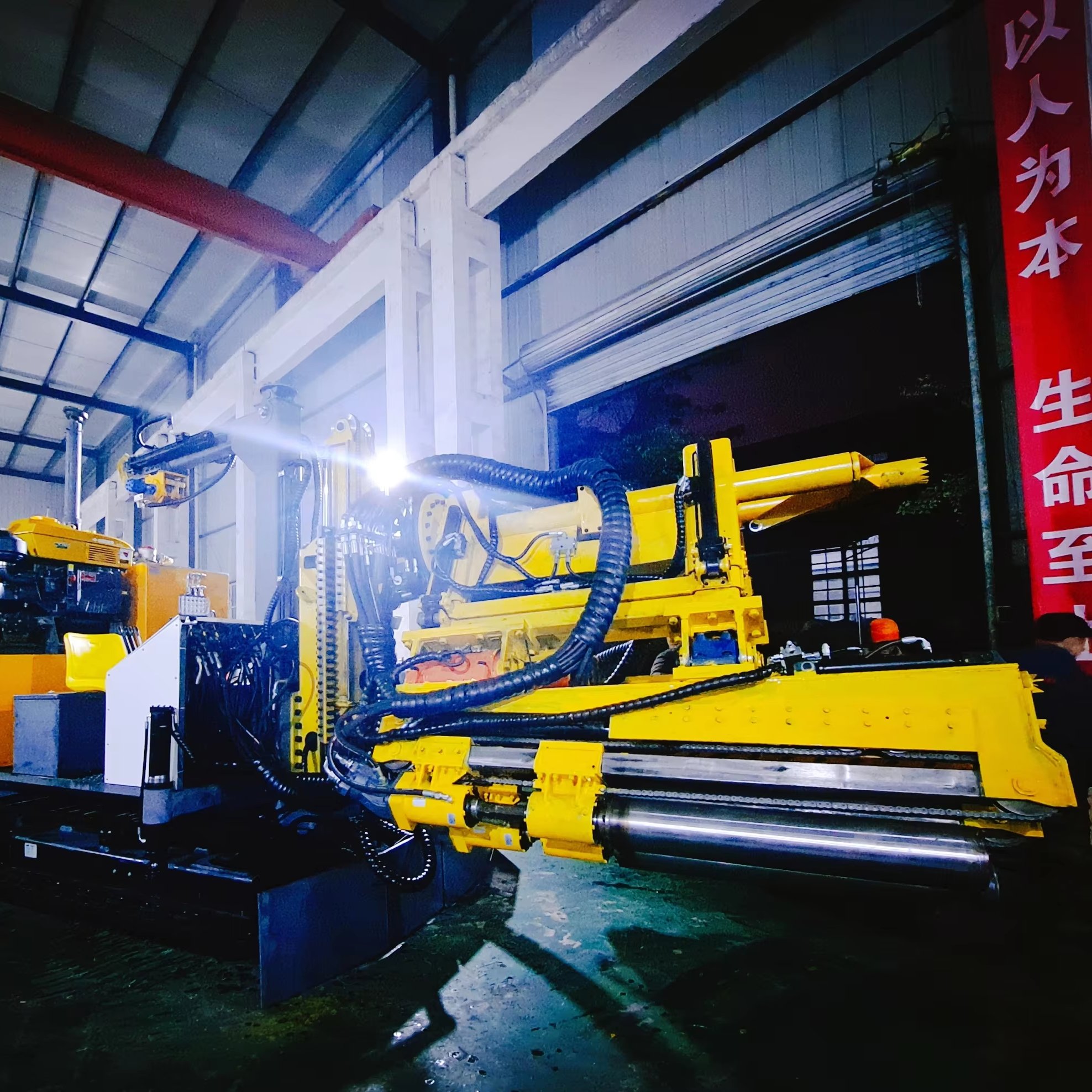 High Efficiency Four-bit Core Drilling Rig New Mining Equipment with Pump Motor and Gear for Rock Roadway Excavation in Mines