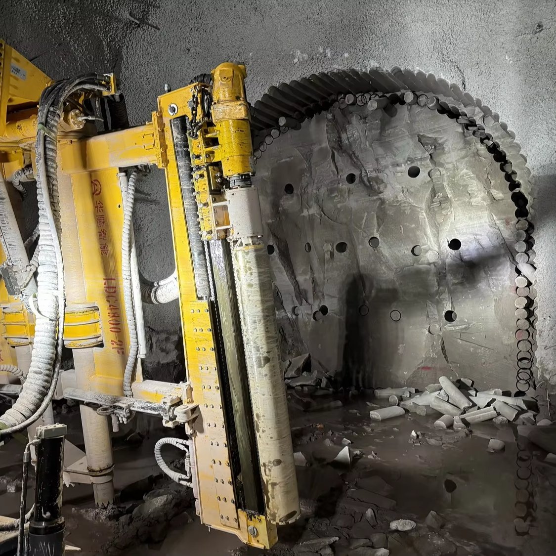 New Type Air Power Core Drilling Rig Non-Blasting Excavation Gear Increases Production Efficiency Underground Mine Roadway