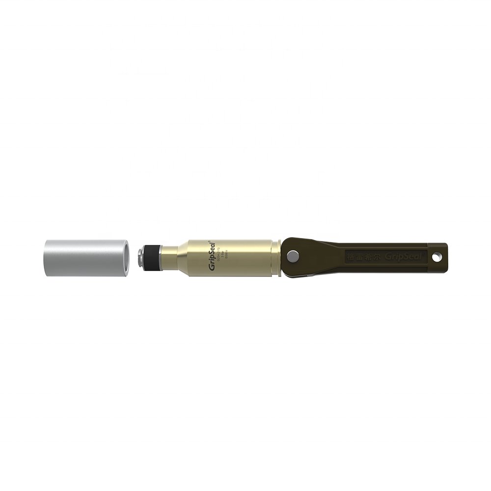 Leak Test Connector GripSeal G25A Low Pressure Assisted Internal Sealing Connector Lever Handle Actuated Quick Connector