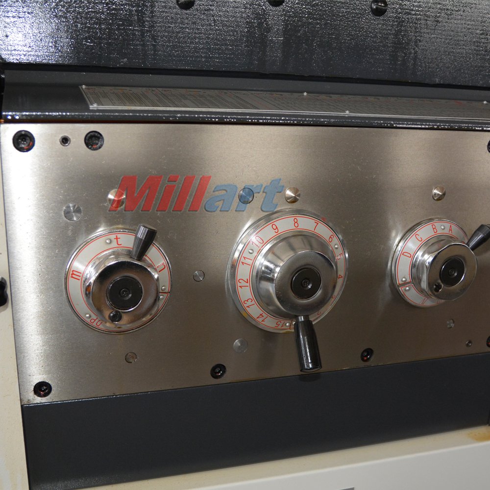 Manual Gap Bed Lathe Machine with 82mm Spindle Bore CS6250B/CS6266B