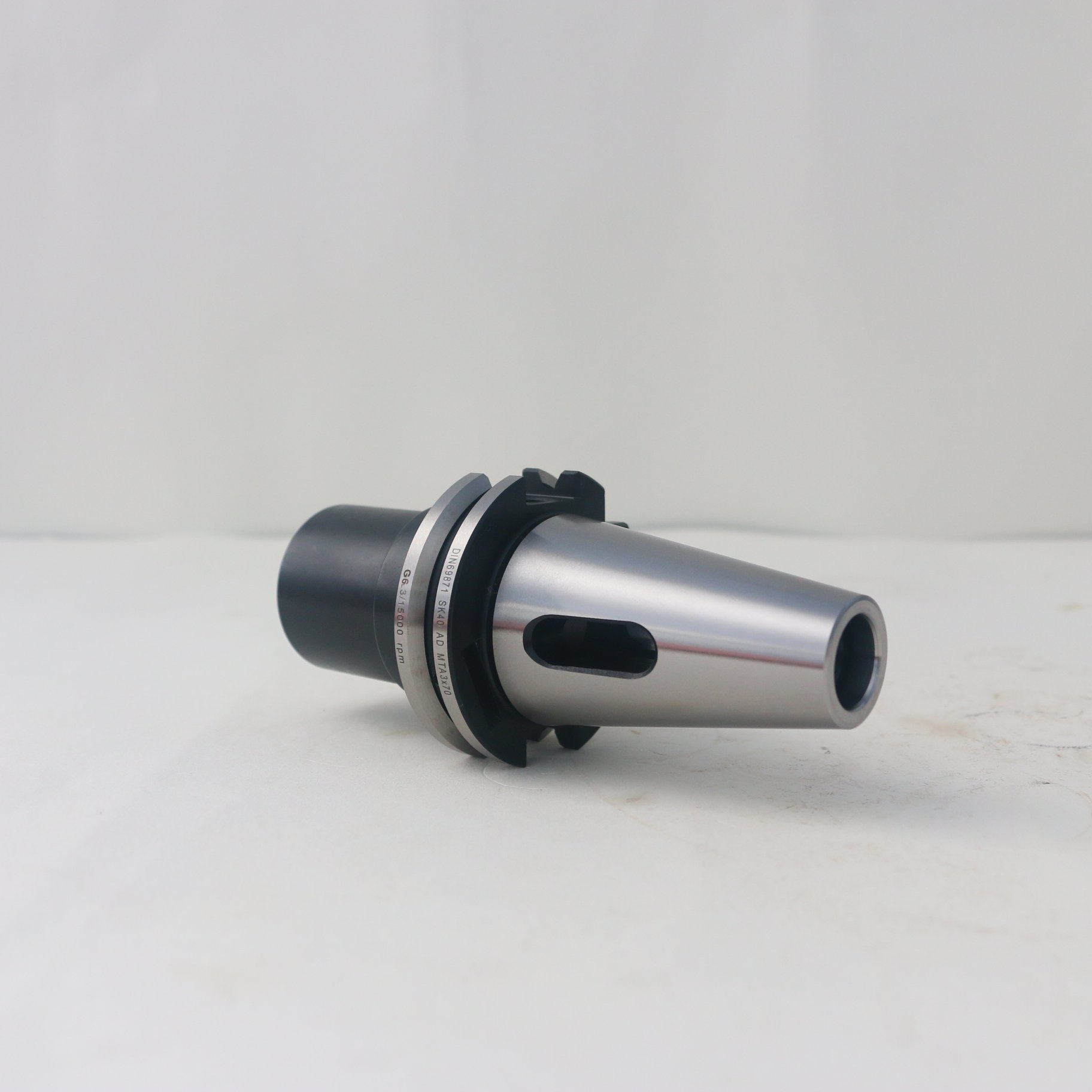DIN69871SK30 SK40 SK50 MTA1 MTA2 MTA3 MTA4 MTB2 MTB3 MTB4 MT Tool Holder Morse JT40 BT40 MT Morse Taper drill bit Tool Holder