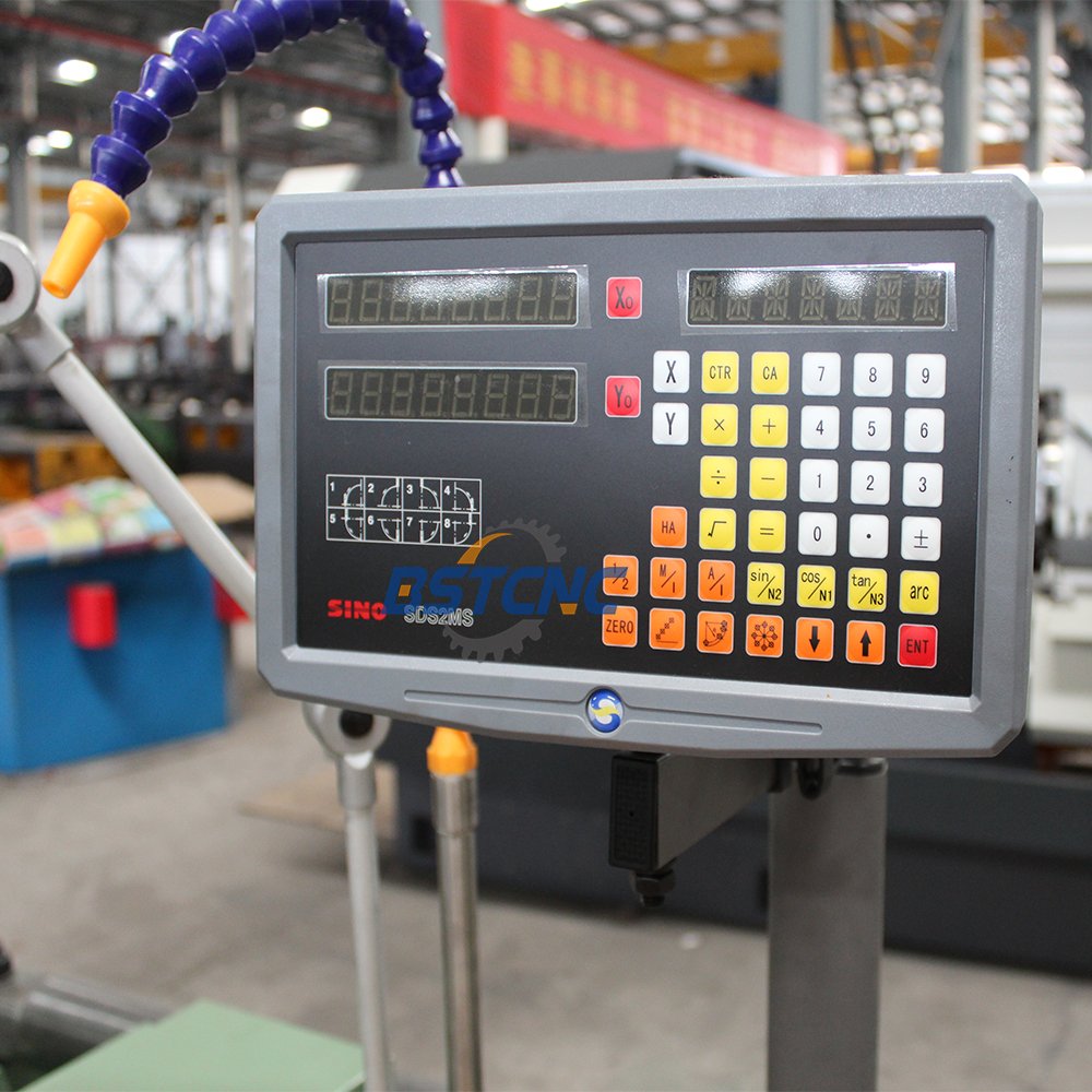 Big Spindle Bore Q1353 Large Turning Diameter Lathe Metalworking Pipe-Threading Lathe Machine