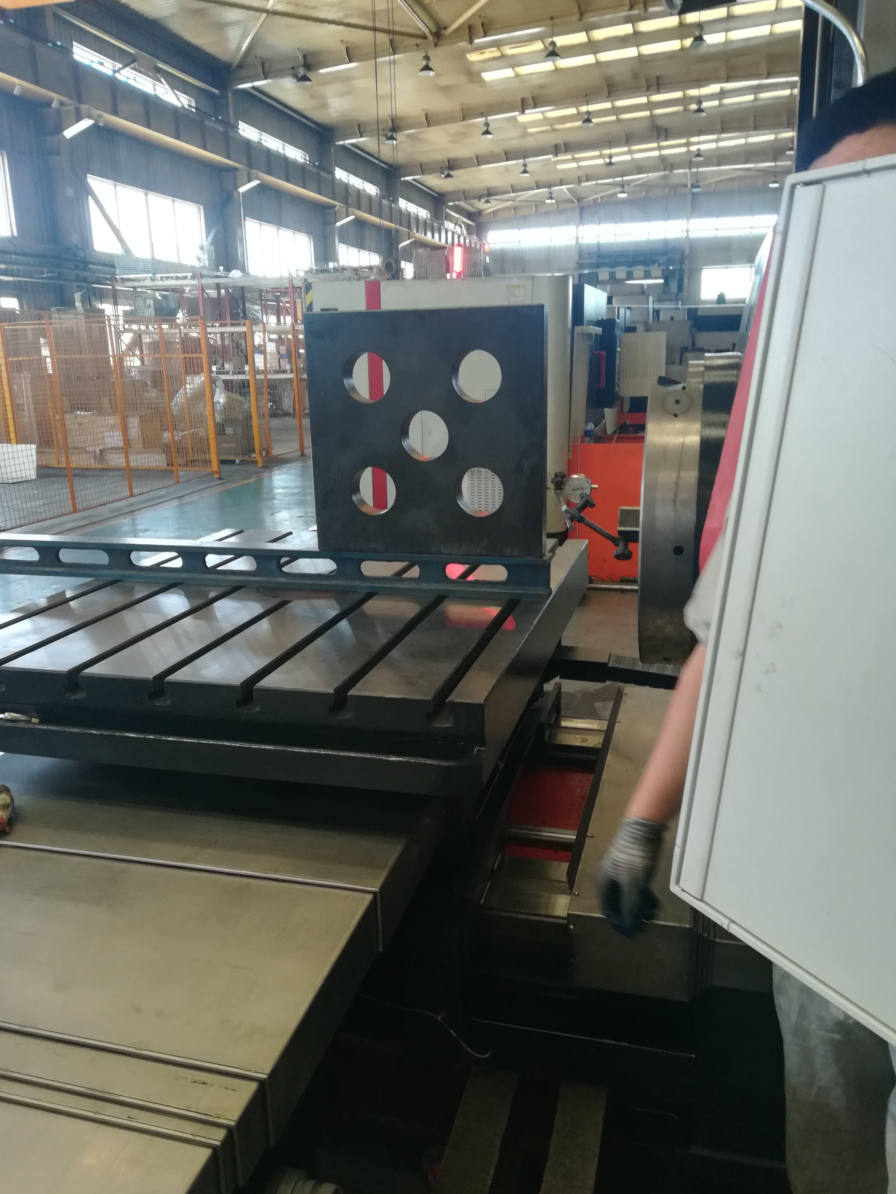 DAHUIMT TPX6111B-3 CNC Horizontal Boring Mills Universal Boring and Milling Machine CNC Heavy Duty CNC Boring Milling Machine