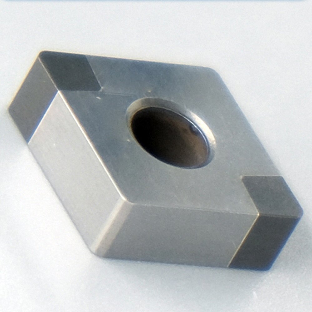 Cnc Lathe Cutting Tools Milling Carbide Insert Tpkn Apmt1135 Usinagem with Plastic Box Manufacturer in Korea