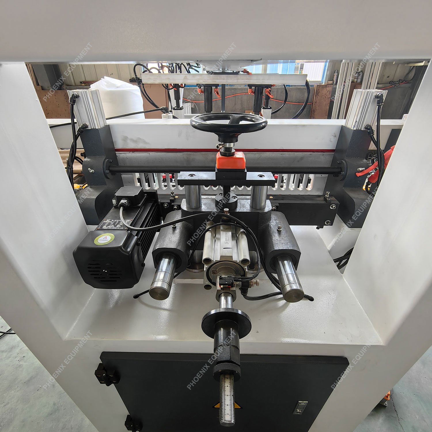 MZ73213A Advanced composite technology of high-efficiency woodworking machinery three-head integrated electric drilling machine