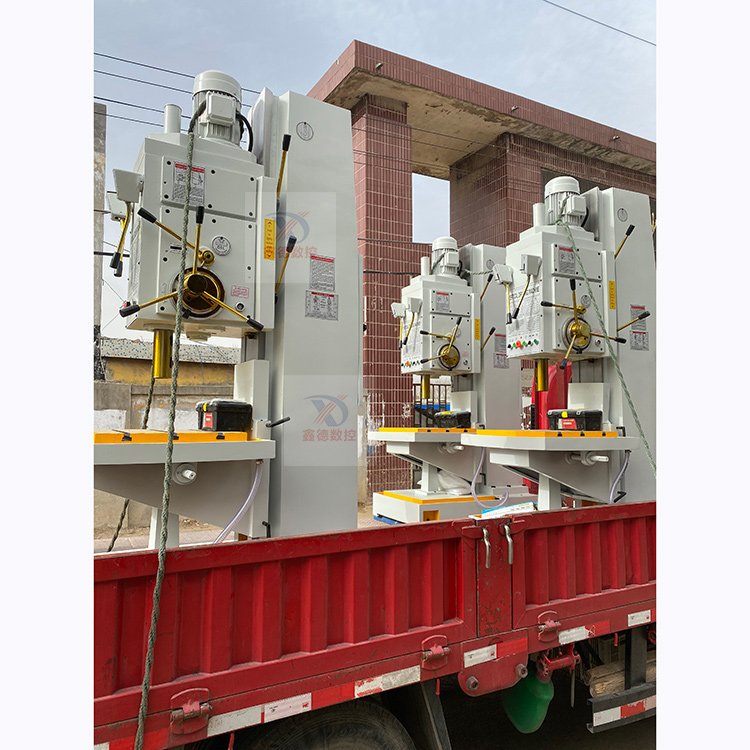 Cheap Z5125 vertical metal drilling machine, mini deep hole drilling machine, drilling and tapping, economical and practical