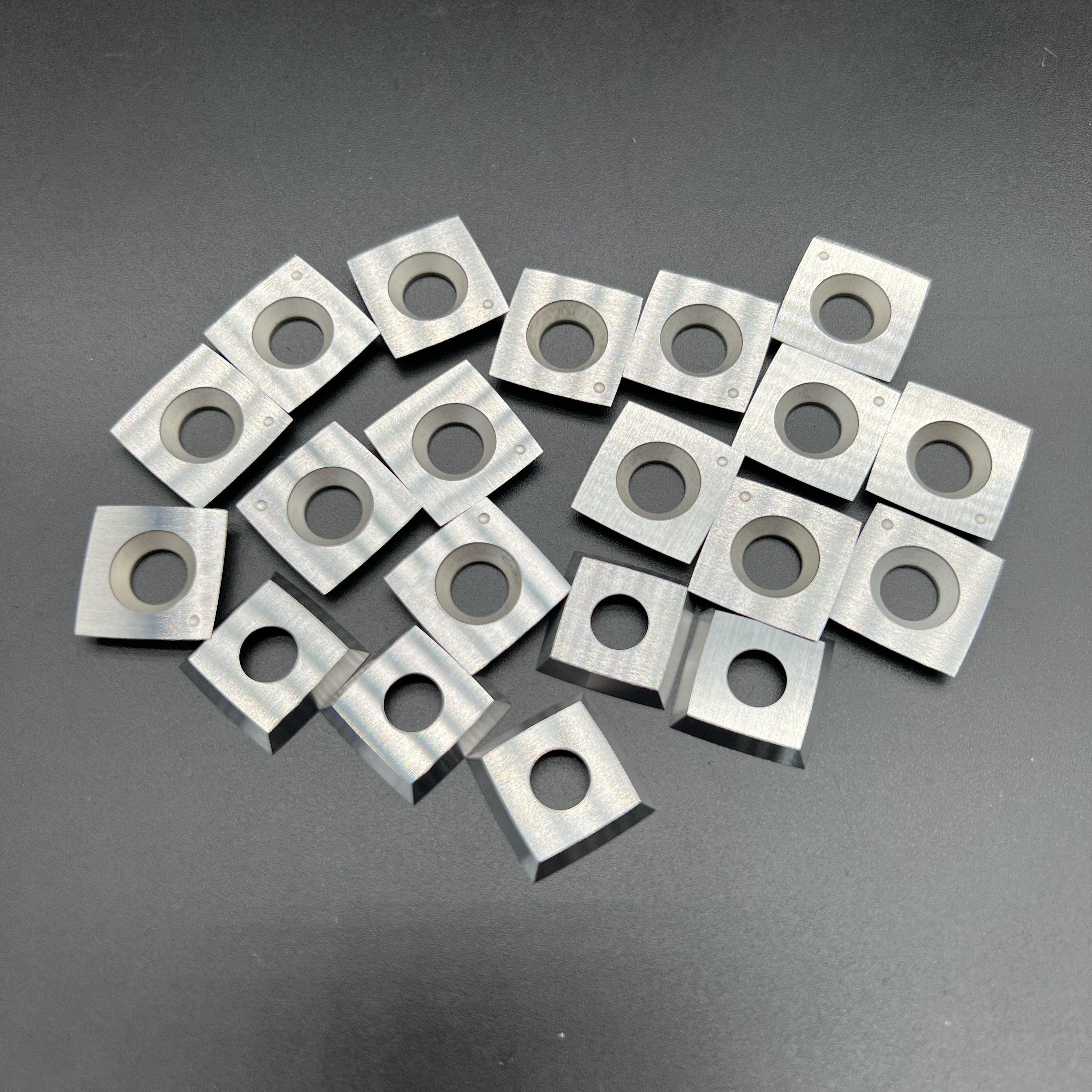 Grade K10 15X15X2.5mm-R100 Four Sided Square insert for wood Tungsten Carbide Reversible Insert
