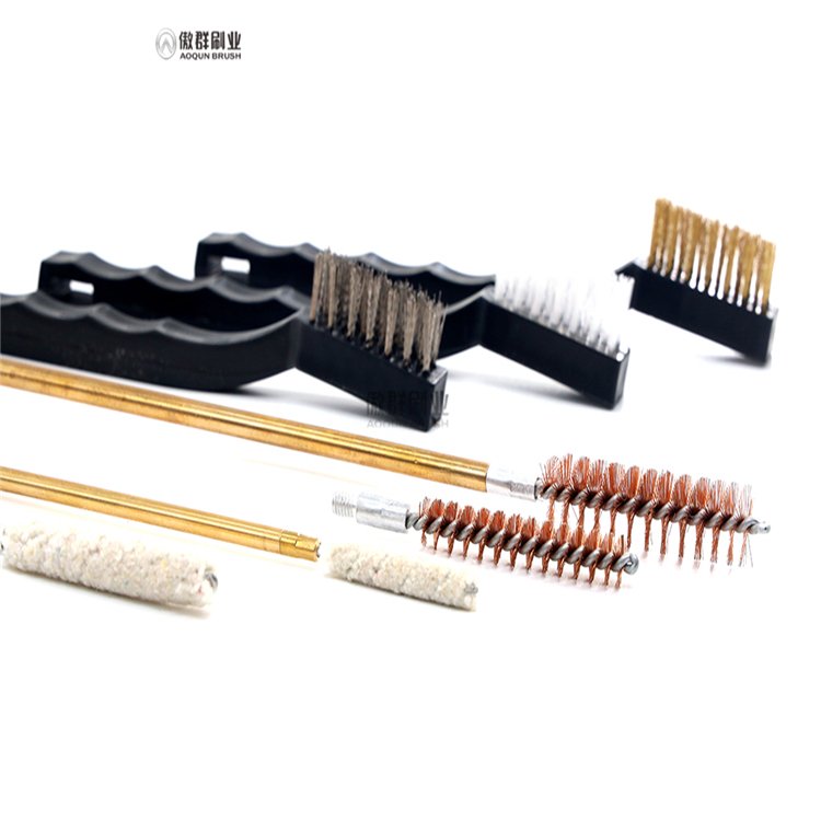 OEM ODM Wholesale 24 Pcs Outdoor Hunting Tool Brush Accessories Gun Cleaning Kit With Carrying Case