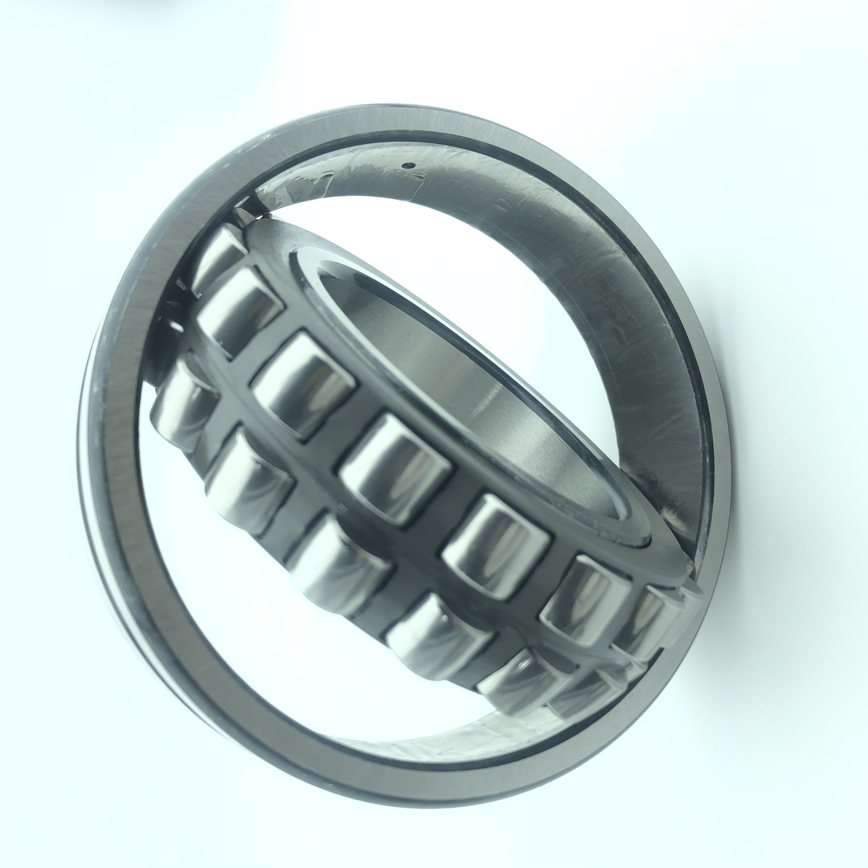 Original Japan Brand Spherical Roller Bearing 22214 22215 22216 22217 22218 22219 22220 for Textile Broaching Machine