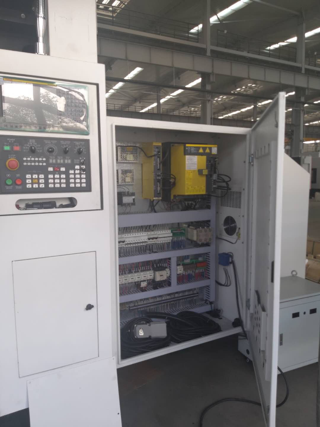 Drilling, Milling and Boring Multifunctional Machine GMC2516 Gantry Machining Center Boring and Milling Machine Single Provided
