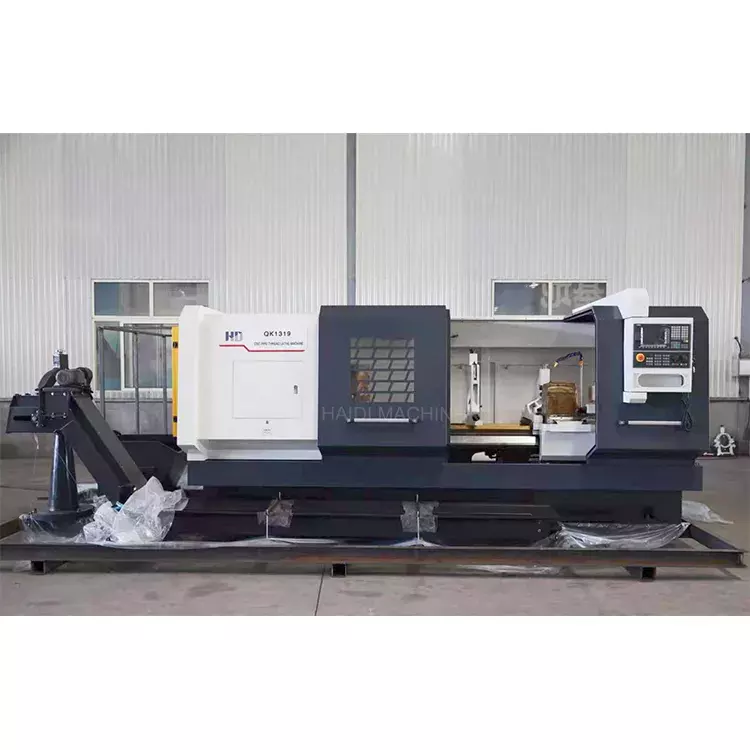 Big Spindle Bore Oil Pipe QK1319 Metal Turning Cnc Lathe CNC Pipe Thread Lathe