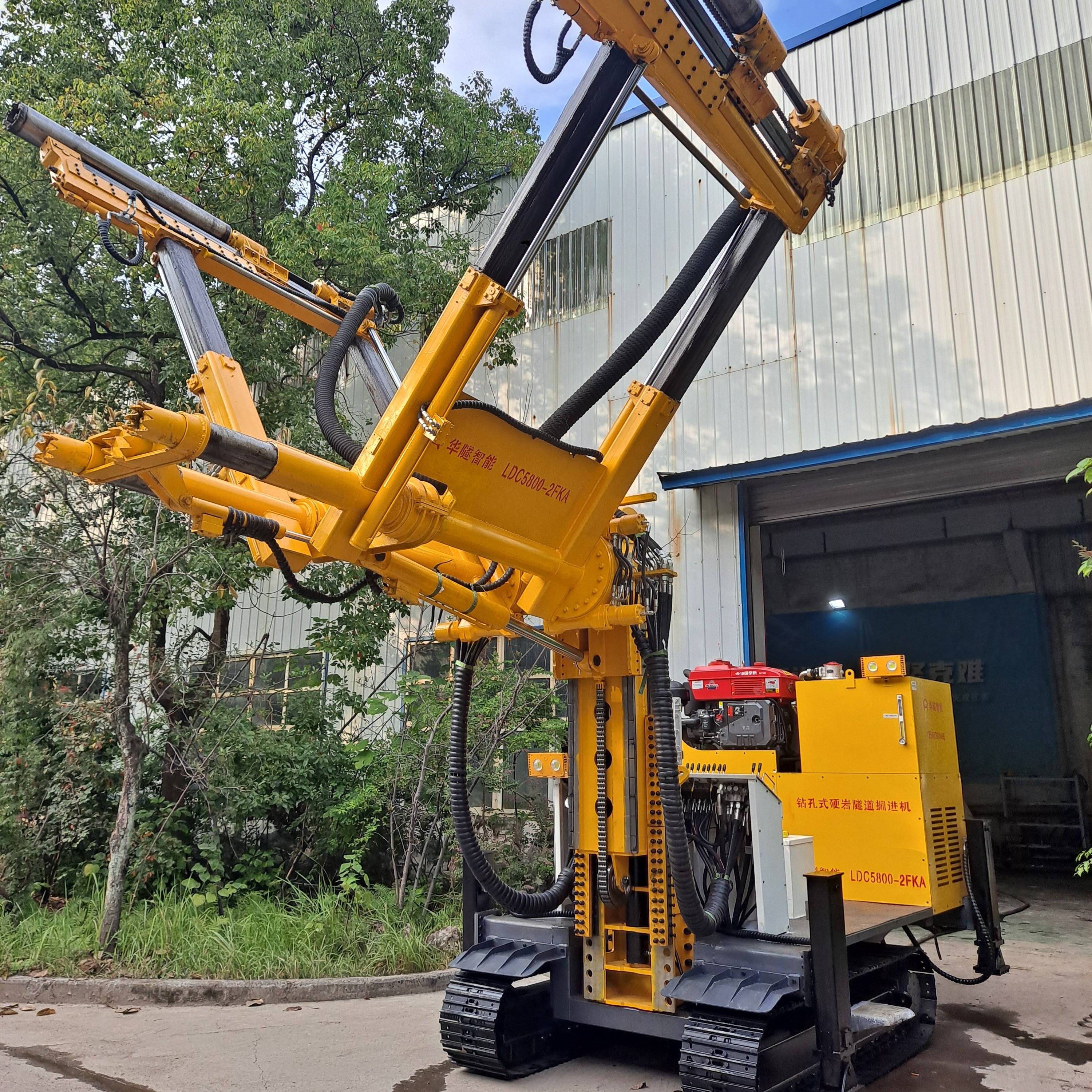 Construction Drilling Rig Diesel Engine Drilling Diameter Environmental Protection Specific Tools Tunnelling Water Wells
