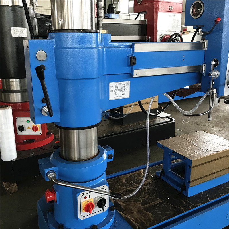 Hot sale deep hole drilling and boring machine Z3032 automatic lifting radial drilling machine price