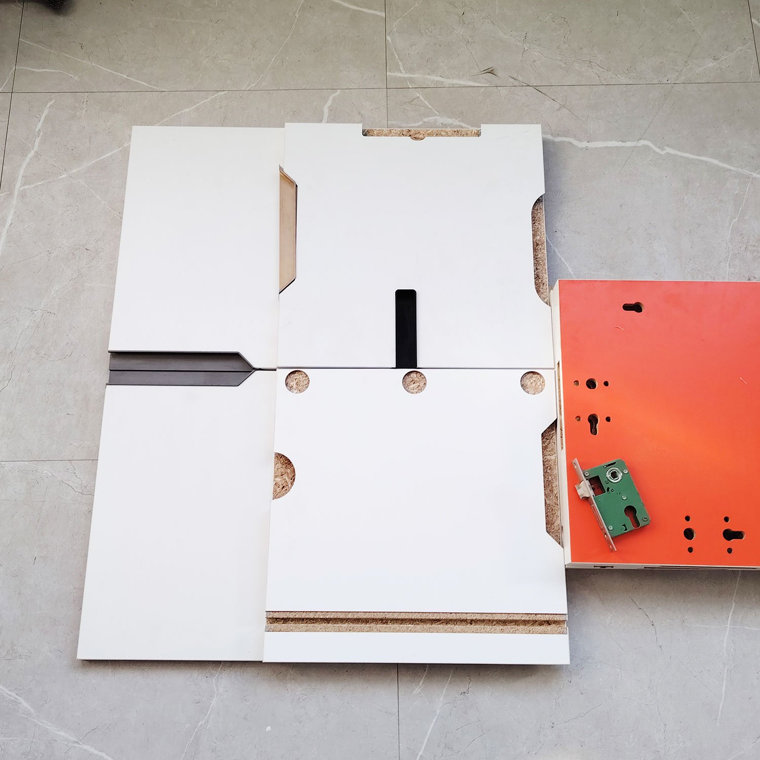 Automatic tool changing CNC furniture door lock hinge punching invisible slotting machine