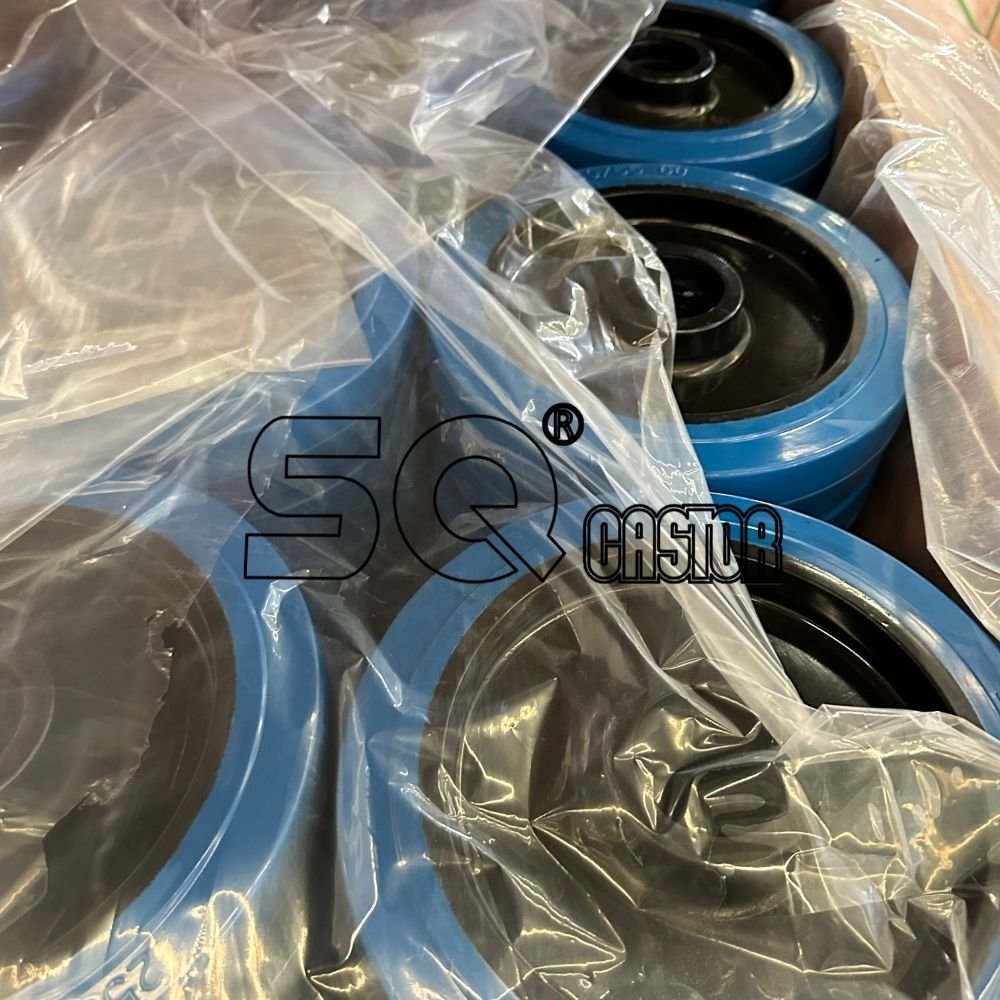 Blue Elastic Rubber Wheel 250mm 500kg Load Roller Bearing