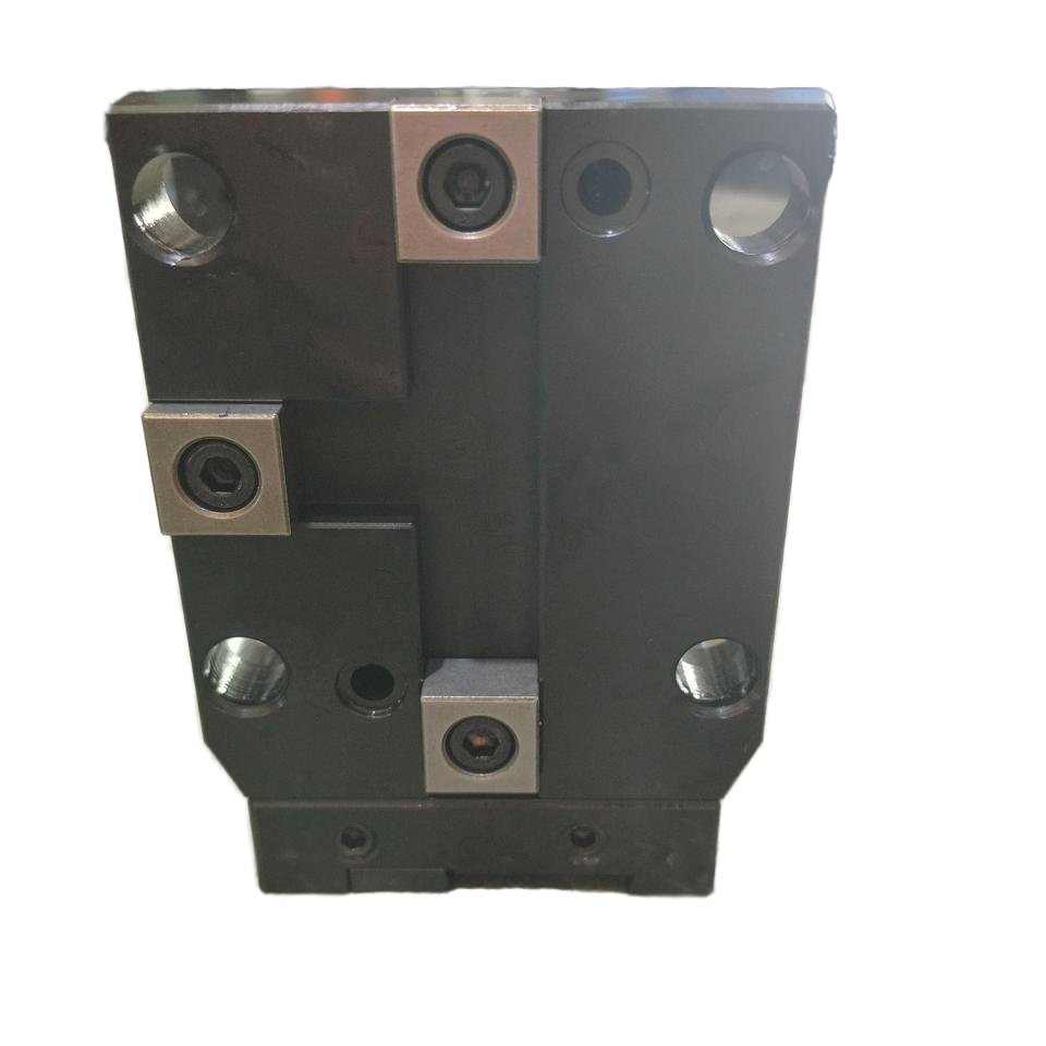 New Fixed Tool Holder for Drilling and Boring with Core Bearing Components