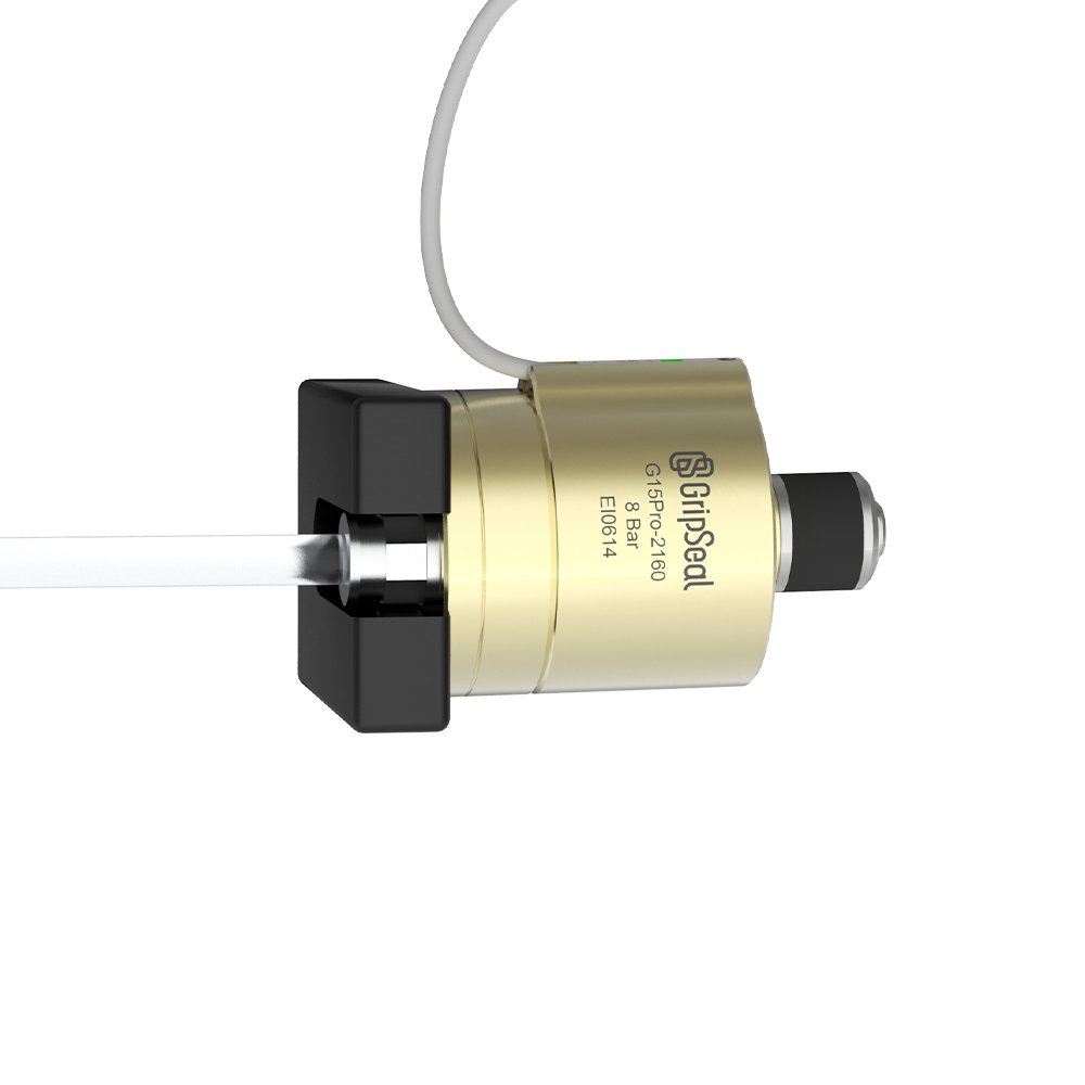 Leak test tool GripSeal G15Pro internal connector with magnetic sensor for leak-free automatic connection to tubes holes threads