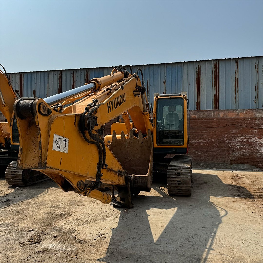 Excellent Condition Used Hyundai 220-9S Excavator Second Hand Digging Machine For Sale With Good Running Condition
