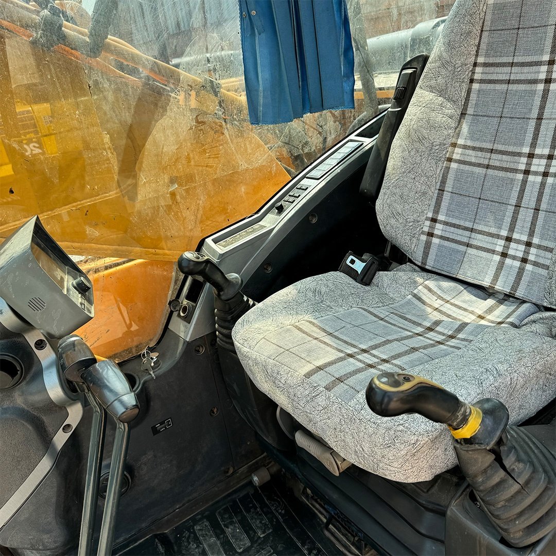 Excellent Condition Used Hyundai 220-9S Excavator Second Hand Digging Machine For Sale With Good Running Condition