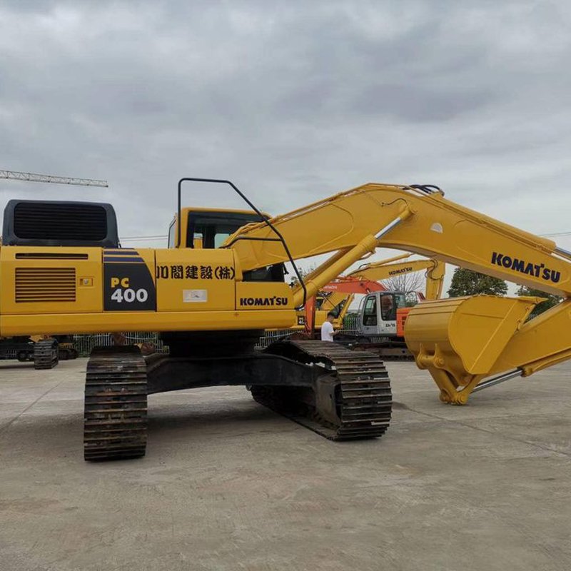 Low price Komatsu PC400 40ton crawler excavator with jack hammer, original painting Komatsu PC 400 digger in China
