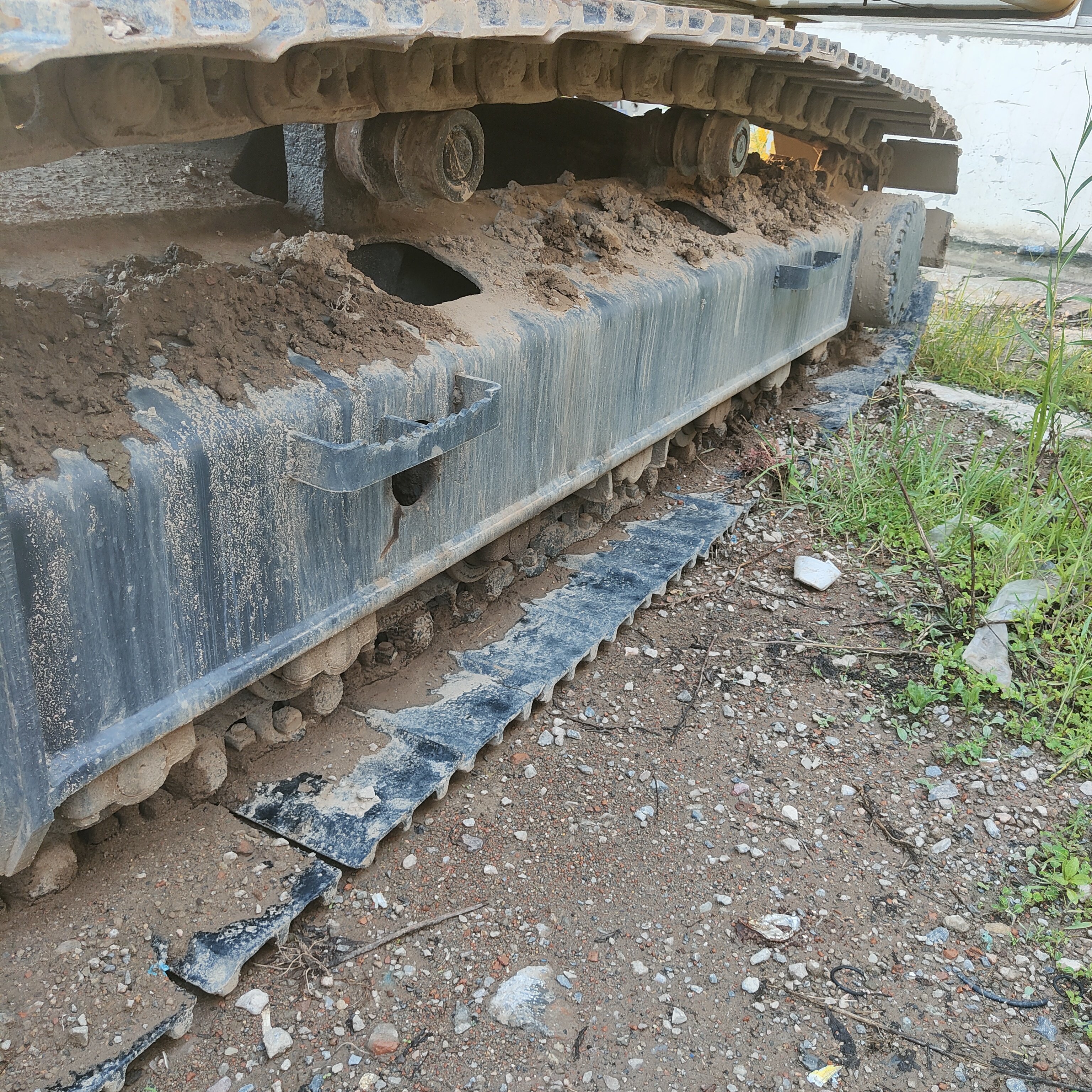 Used excavator Komatsu PC220-7 crawler excavator cheap price powerful construction earth-moving machinery PC220 for sale