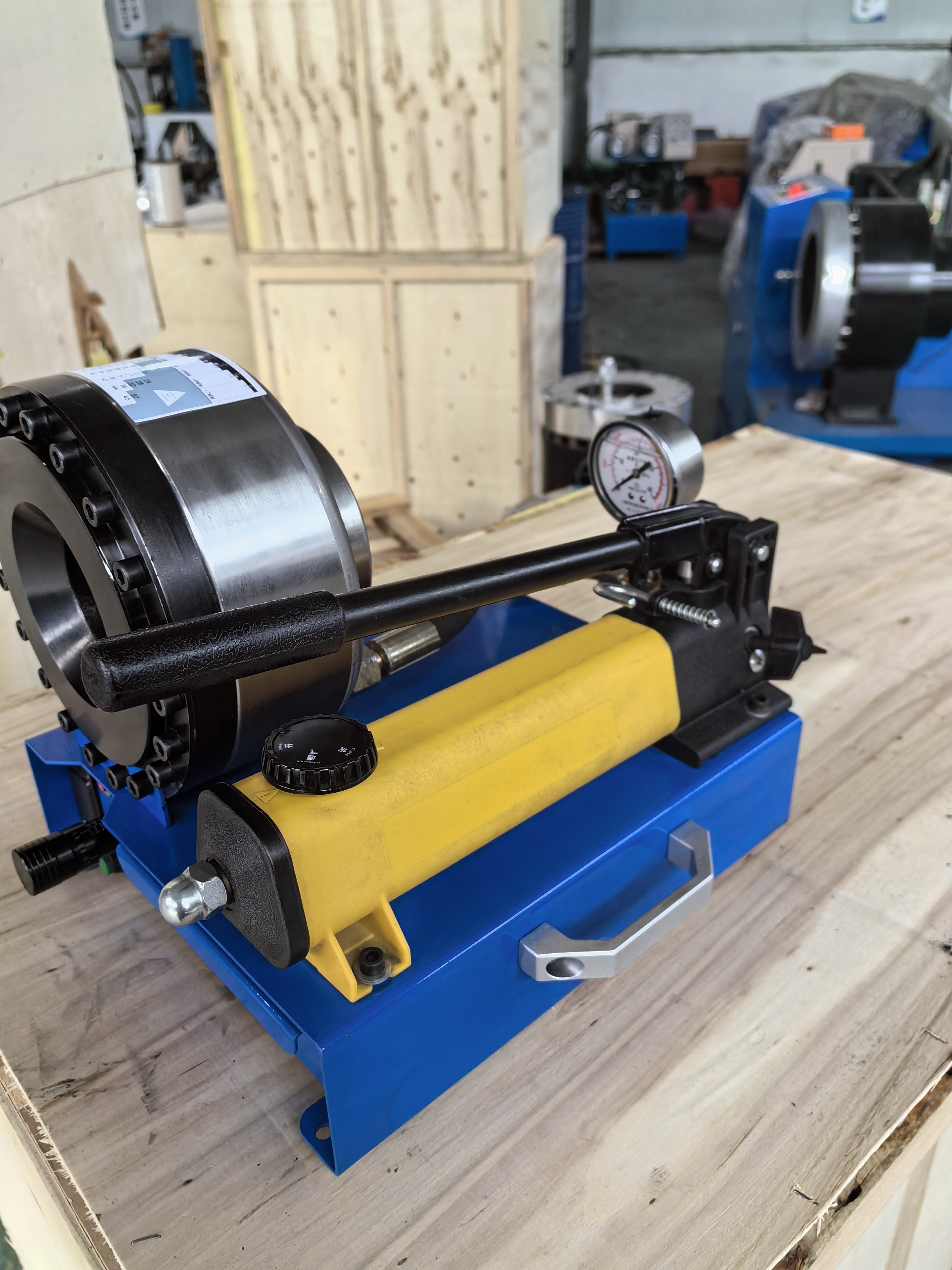 crimping machine for pressing hydraulic hoses and fittings portable manual 1/4-2" hydraulic hose crimping tool