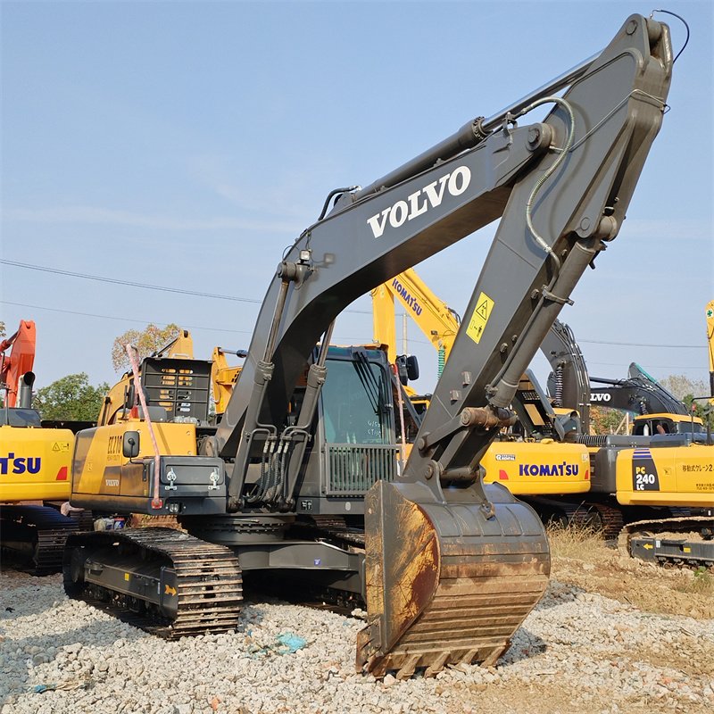 Best Selling High Quality Original Used Volvo EC210 Excavator For Sale