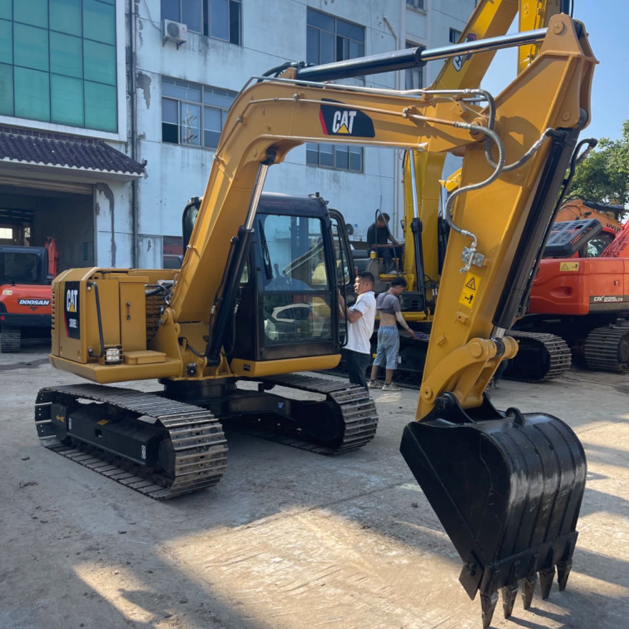 Used crawler caterpillar 308E2 excavator for sale anhui zhaomi construction machinery trading