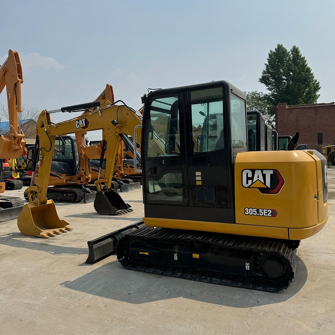 CAT 305.5E2 5.5Ton Used Excavator 2023 New Arrival 99% Condition Japan Mini with Low Working Hours Hot Sale Boutique Product