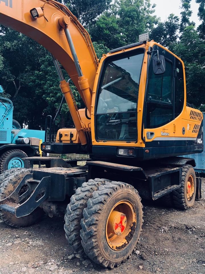 used hyundai R140W wheel excavator south korea doosan daewoo 140w 140 wheel excavator for sale