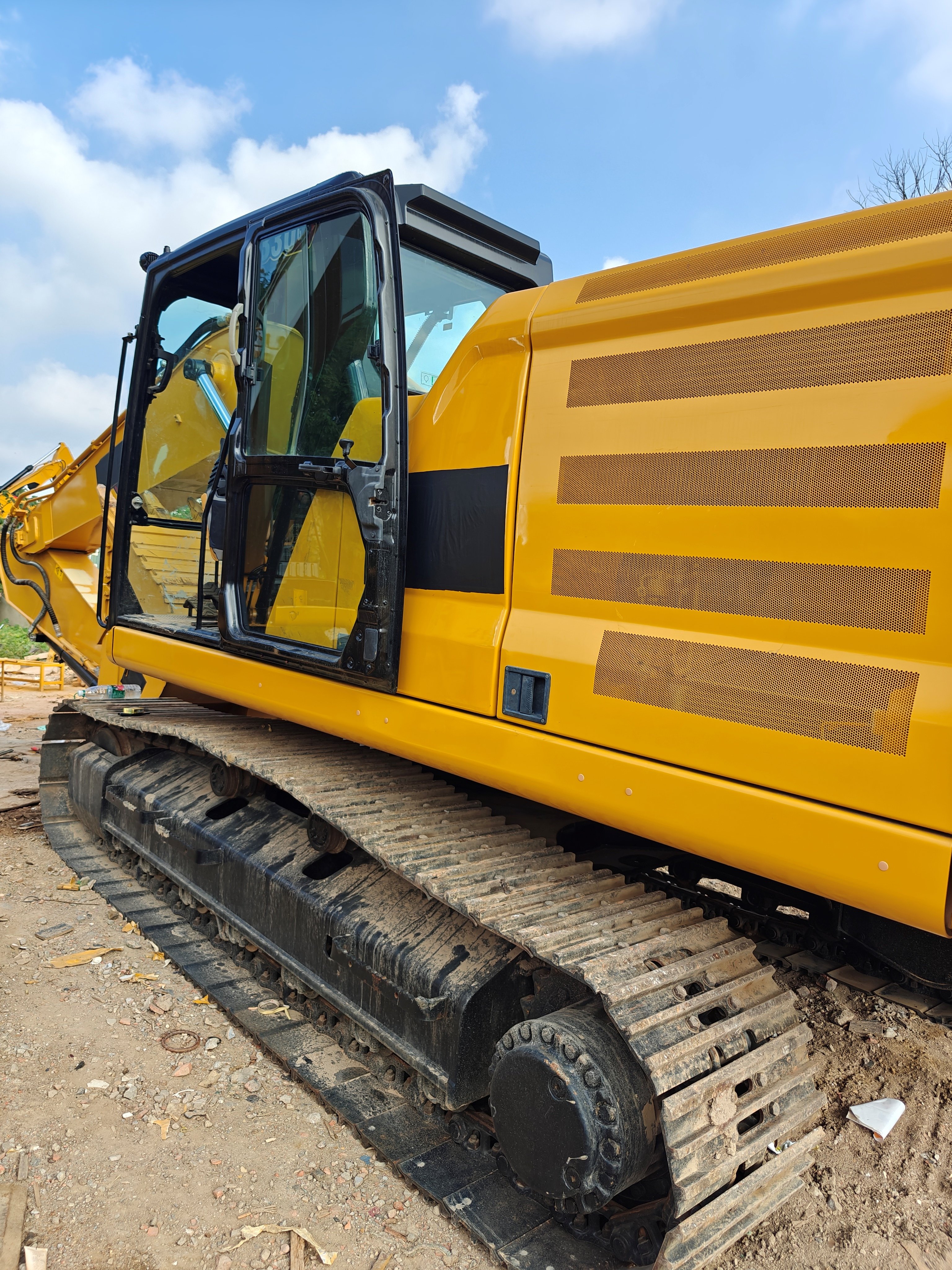 Original Japan Used Excavator Caterpillar CAT 330GC 330D Crawler Low Price Second Hand Construction Machinery 330GC 330D