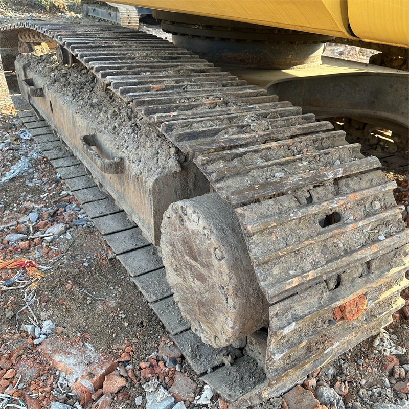 Top japanese made used excavator machine komastu pc270 used excavator in stock pc240 pc270 at low price