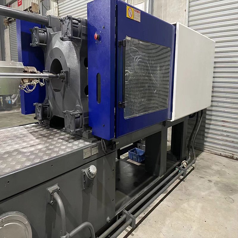 MA250T Plastic light bulb lighter toy basket rubber high-speed injection machine energy-saving production machine