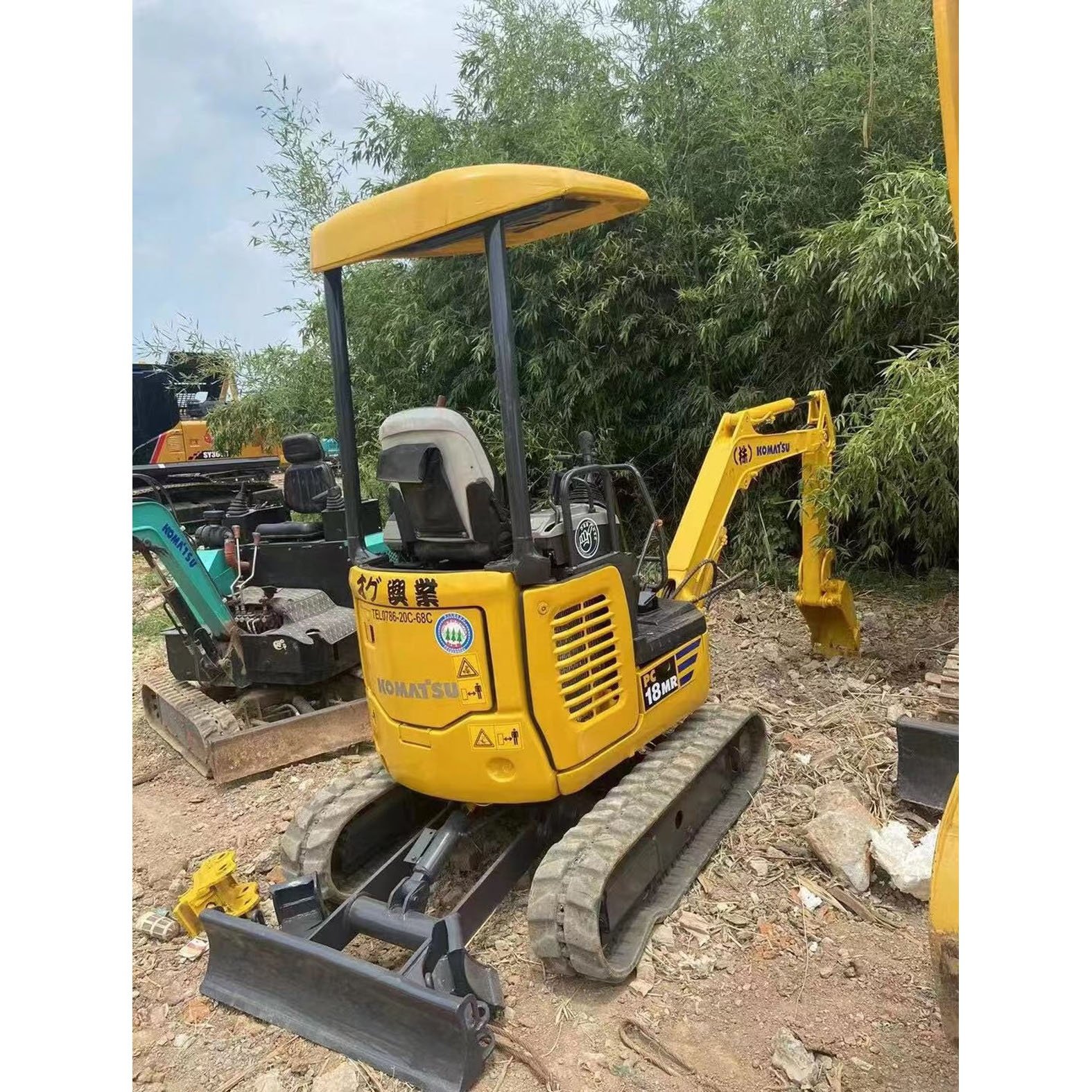 Second hand Komatsu pc18mr excavator good condition mini shape low working hours used KOMATSU PC18MR excavator in China