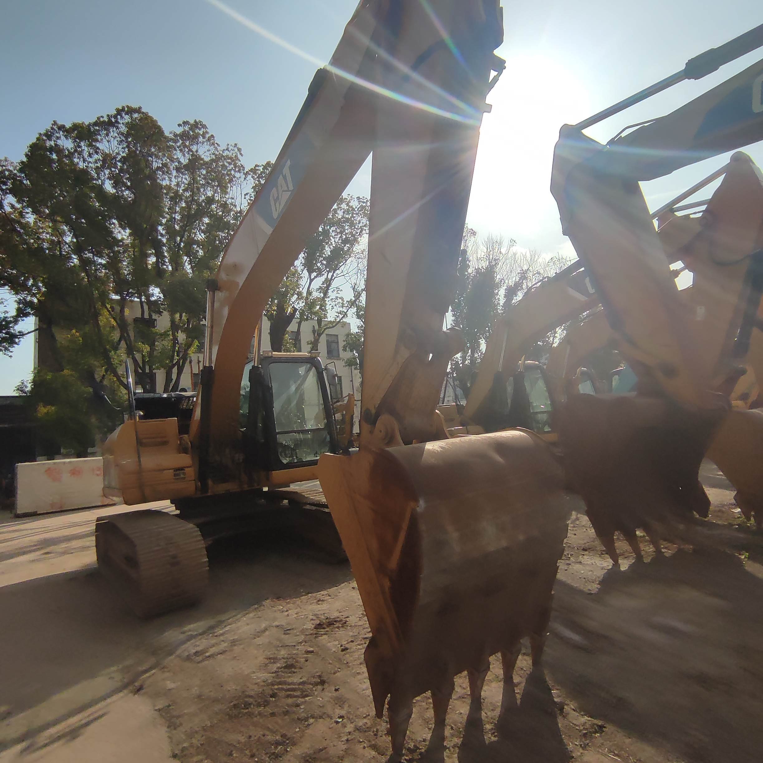 20 Ton Second Hand Excavator Original Cat320D Escavator Construction Engineering Earth-Moving Machinery
