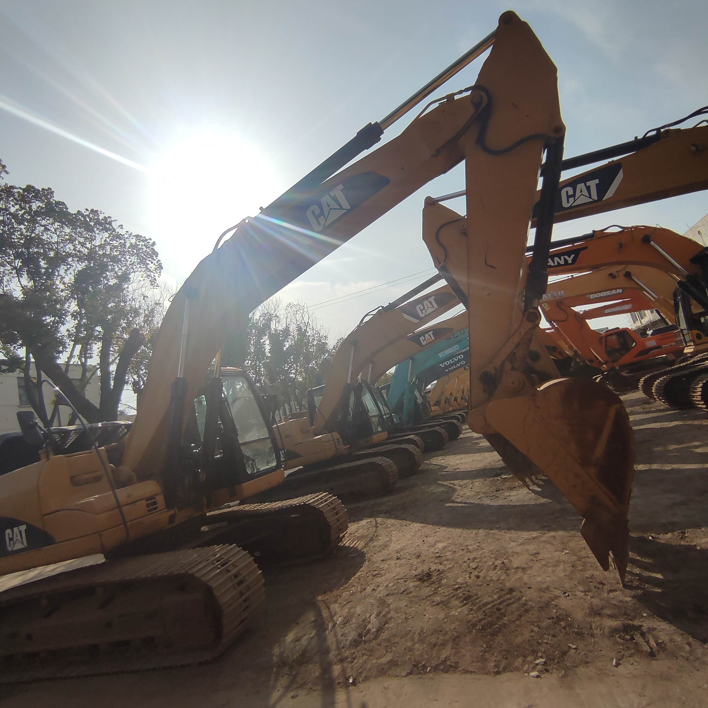 20 Ton Second Hand Excavator Original Cat320D Escavator Construction Engineering Earth-Moving Machinery