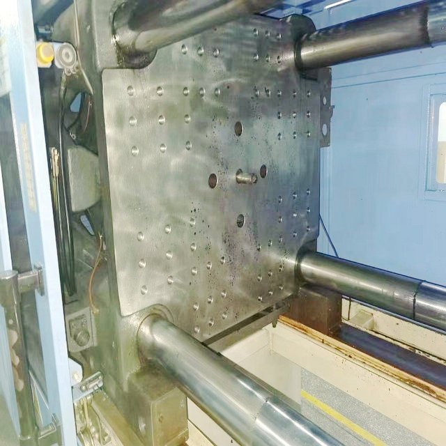 J140ADC JSW injection molding machine