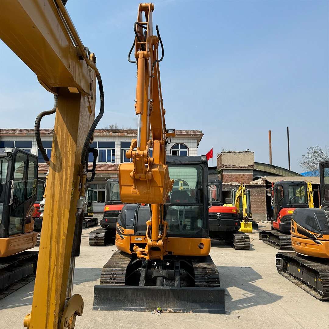 Used mini CASE excavator CASE CX58C CX55B CX75 crawler 6 ton excavator Cheap and well maintained