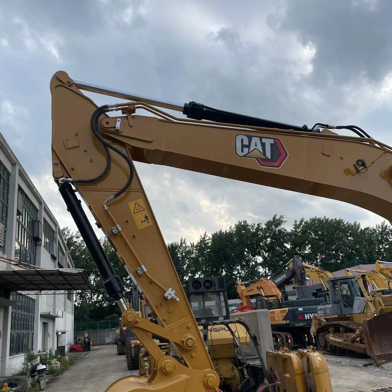 Used Crawler Excavator Caterpillar Mining Machinery 320gc Cat 320gc 320d2 320dl 320c 330gc Excavator Used Cat 320gc