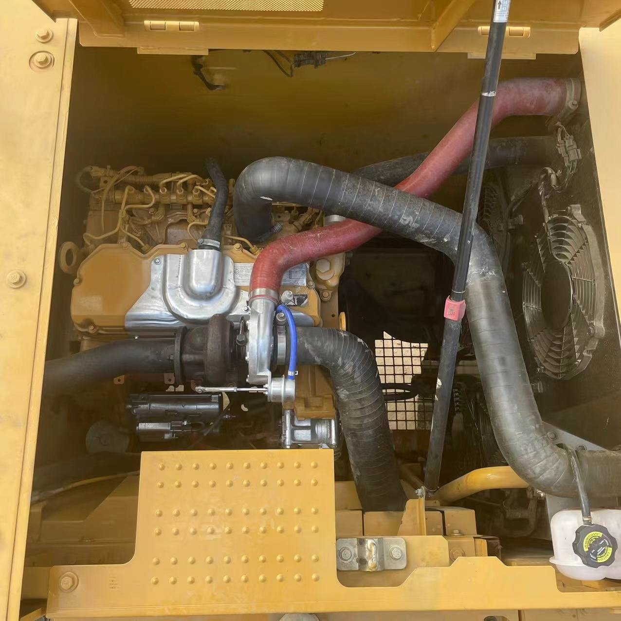 Used Crawler Excavator Caterpillar Mining Machinery 320gc Cat 320gc 320d2 320dl 320c 330gc Excavator Used Cat 320gc