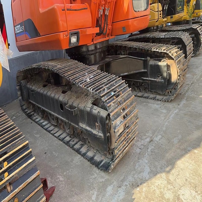 Top quality and low working hours second hand Doosan DH220 excavator Good condition and cheap price used Doosan DH220 excavator
