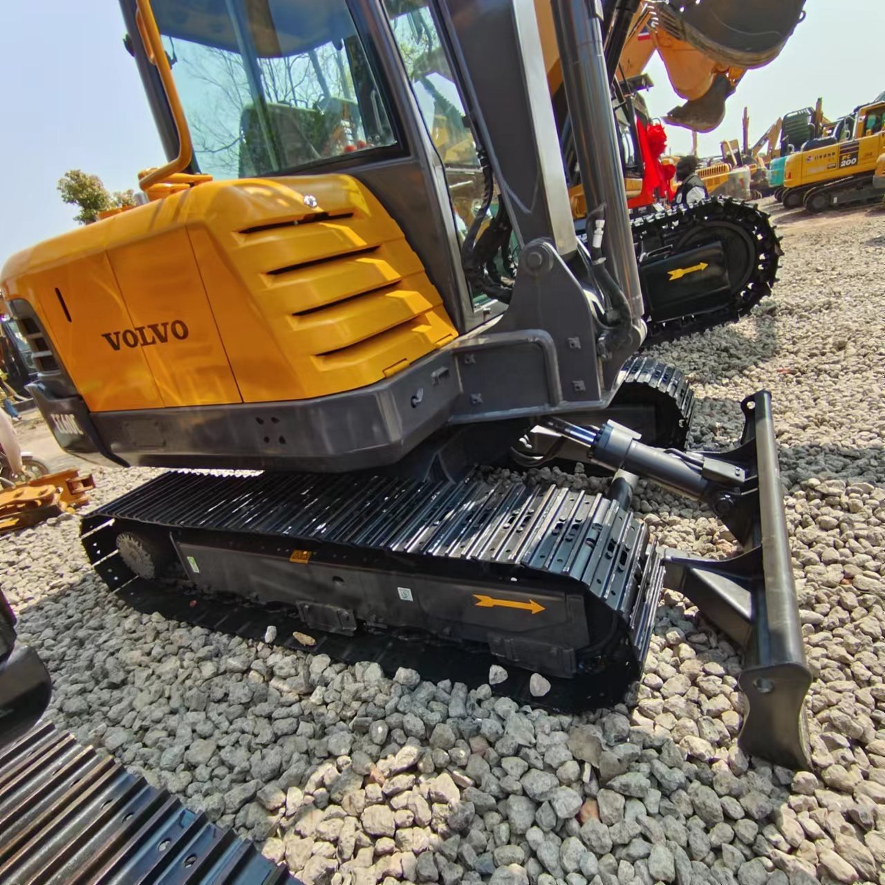 2023 Used excavator VOLVO 60 cheap price good quality original machine for sale,90% new