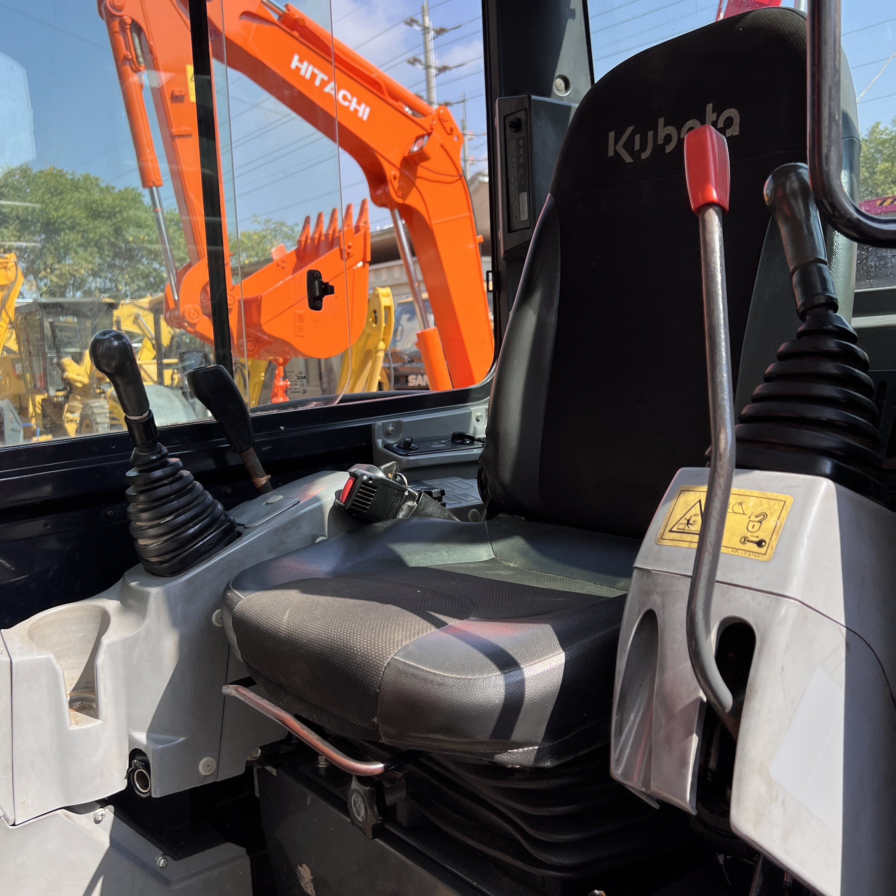 Second-hand used Kubota KX165 KX163 KX161 KX155 KX185 mini excavator Hydraulic crawler used 6tons 5 tons 8tons Kubota excavadora