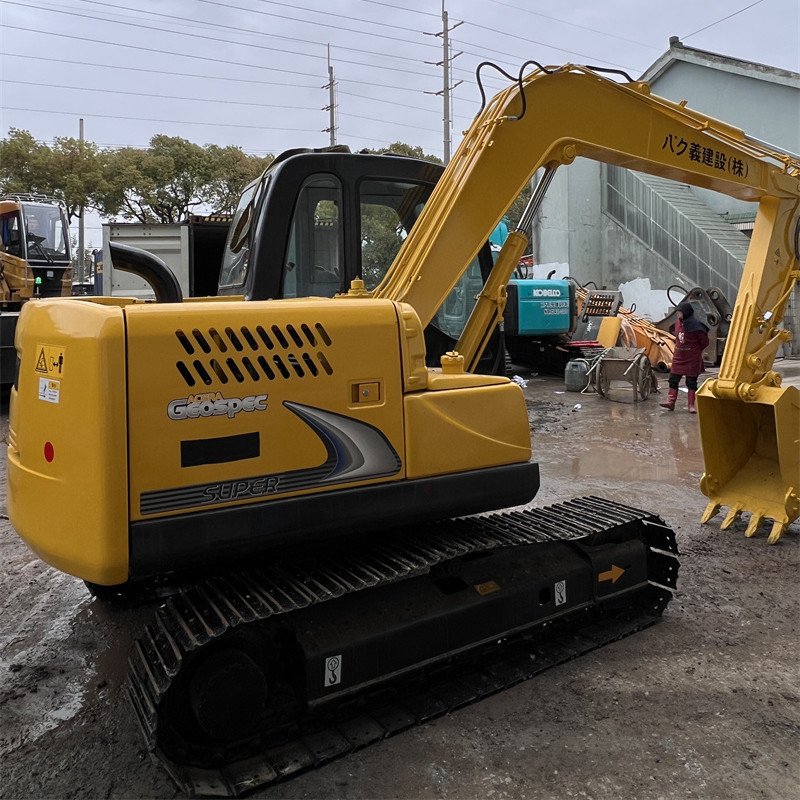 used mini Kobelco sk75 crawler digger 100% Japan original Hot sale cheap with powerful engine