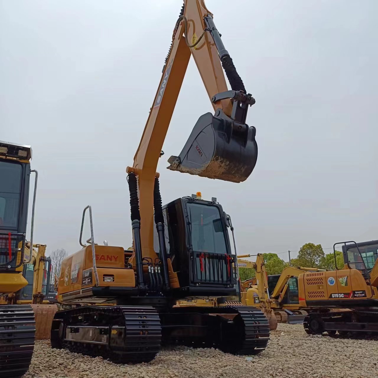 Sany excavator for sale High quality Sany 13 Ton Second Hand Excavator Sy135c pro Multi-Function